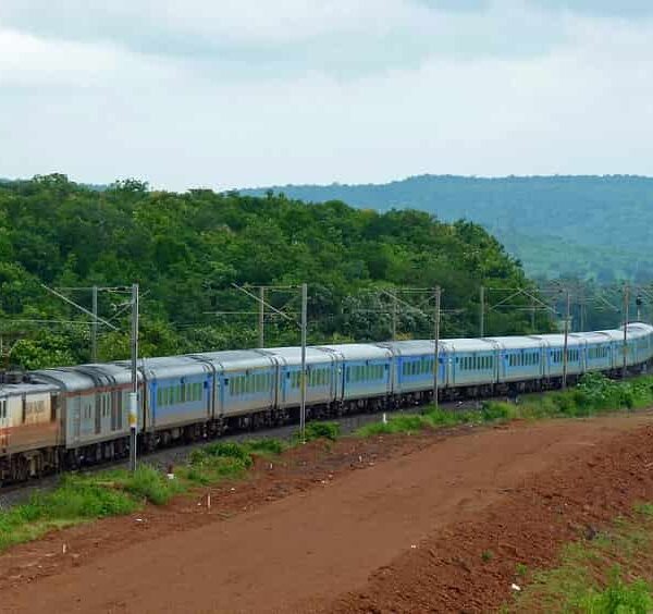 12002 New Delhi Bhopal Shatabdi Express